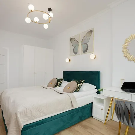 Elegant Near Rondo Onz By Renters Prestige *