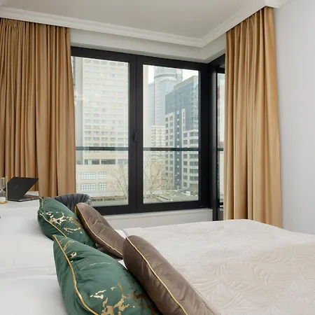 Elegant Near Rondo Onz By Renters Prestige * Warsaw
