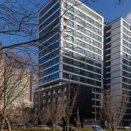 Elegant Near Rondo Onz By Renters Prestige Apartment *