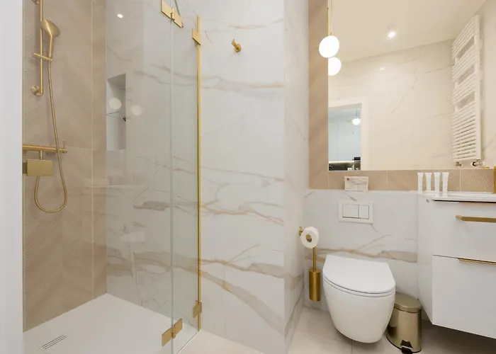 Elegant Near Rondo Onz By Renters Prestige *