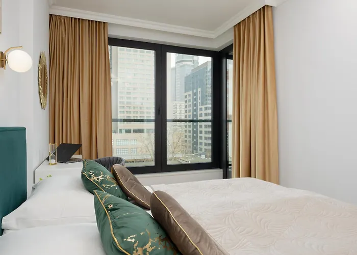 Elegant Near Rondo Onz By Renters Prestige * Warsaw