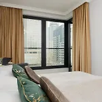 Elegant Near Rondo Onz By Renters Prestige * وارسو