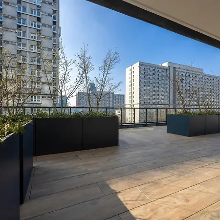 Elegant Near Rondo Onz By Renters Prestige شقة وارسو