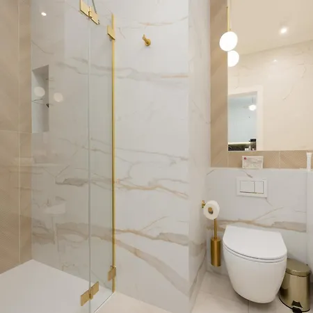 Elegant Near Rondo Onz By Renters Prestige *